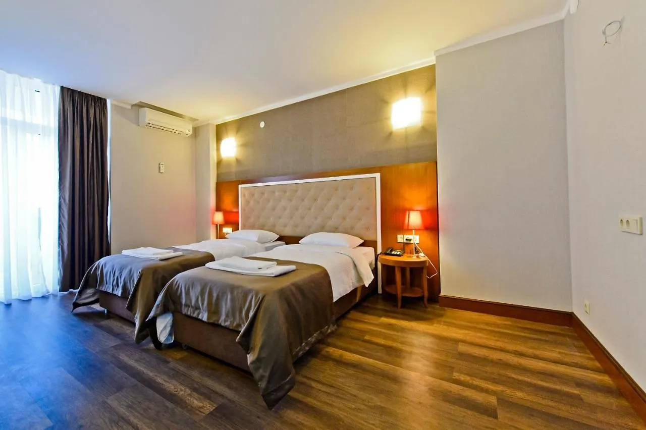 Hotel 19 Batoumi 0*,  Géorgie